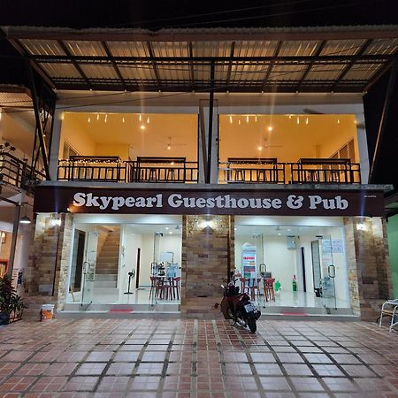 Skypearl Guesthouse & Pub 코타오 외부 사진