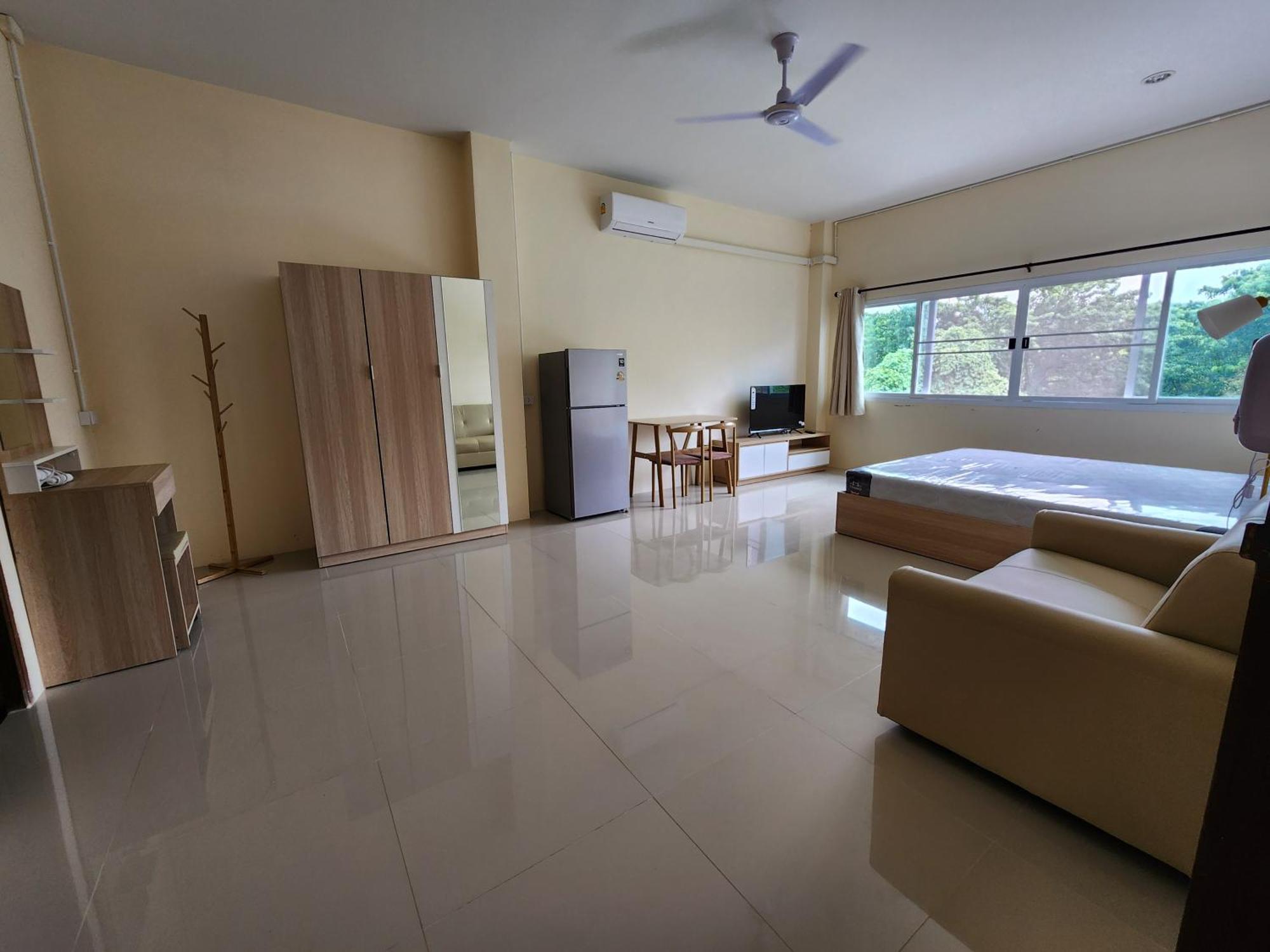Skypearl Guesthouse & Pub 코타오 외부 사진